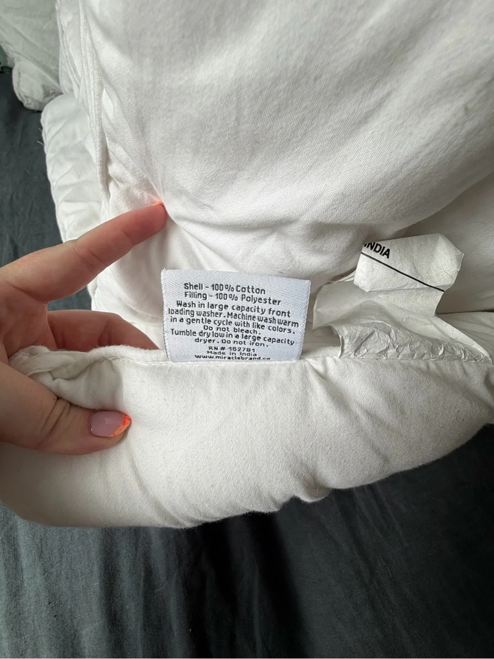 White All-Season Down Alternative Comforter